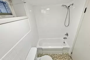 36 Monroe St, Newark, NJ 07105 - Photo 9