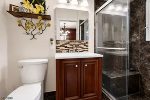 190 Totowa Rd, Totowa, NJ 07512 - Photo 9