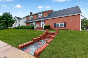22 Franklin Blvd, Franklin Township, NJ 08873 - Photo 1