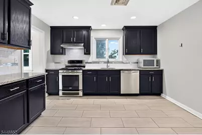 22 Franklin Blvd, Franklin Township, NJ 08873 - Photo 31