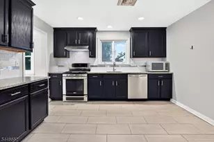 22 Franklin Blvd, Franklin Township, NJ 08873 - Photo 31