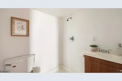 61 W Clay Ave, Roselle Park, NJ 07204 - Photo 27