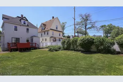 61 W Clay Ave, Roselle Park, NJ 07204 - Photo 31