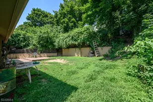 63 Thompson Ave, Dover, NJ 07801 - Photo 17