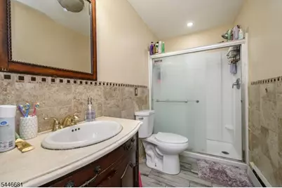63 Thompson Ave, Dover, NJ 07801 - Photo 9