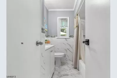 9 Soloff Dr, Hamilton Township, NJ 08610 - Photo 15