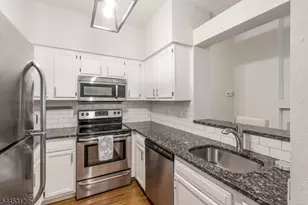 3 Wescott Rd, Bedminster Township, NJ 07921 - Photo 15