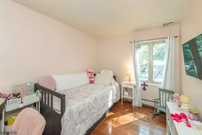 110 Unger Ave, Hopatcong, NJ 07874 - Photo 15