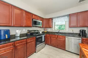 110 Unger Ave, Hopatcong, NJ 07874 - Photo 9