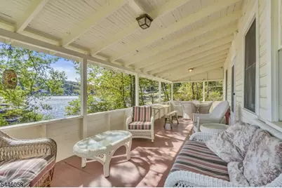 22 Ithanell Rd, Hopatcong, NJ 07843 - Photo 9