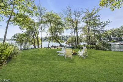 22 Ithanell Rd, Hopatcong, NJ 07843 - Photo 5