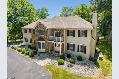 5 Elk Ridge Rd, Lebanon Township, NJ 07830 - Photo 1