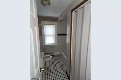 476 E. 33rd #3, Paterson, NJ 07504 - Photo 3