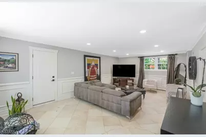 374 S Maple Ave, Bernards Township, NJ 07920 - Photo 15