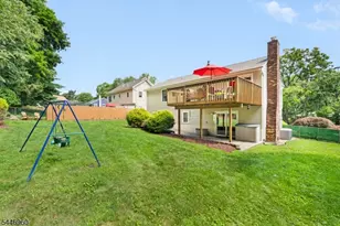 8 Reidar Dr, Roxbury Township, NJ 07876 - Photo 3