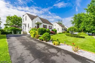 1601 Raritan Rd, Clark Township, NJ 07066 - Photo 3