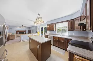 2057 Lakeside Dr, Vernon, NJ 07422 - Photo 17