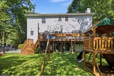 2057 Lakeside Dr, Vernon, NJ 07422 - Photo 9