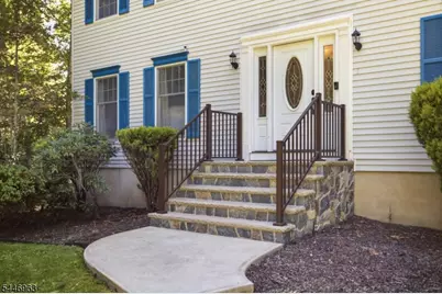 2057 Lakeside Dr, Vernon, NJ 07422 - Photo 5