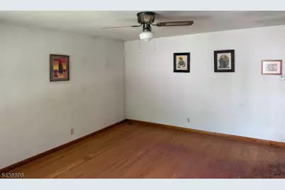 301 Valley Rd, Clifton, NJ 07013 - Photo 5