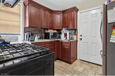 110 Elm St, West Orange Township, NJ 07052 - Photo 11