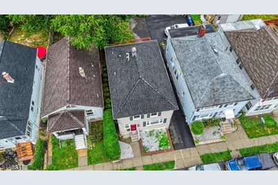 110 Elm St, West Orange Township, NJ 07052 - Photo 25