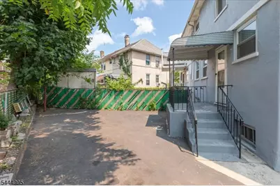 1051 S Elmora Ave, Elizabeth, NJ 07202 - Photo 25