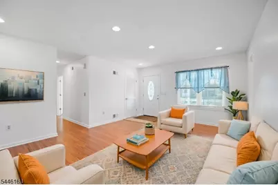 71 Dukes Rd, Rahway, NJ 07065 - Photo 15