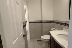60 Heritage Ln, Hamburg, NJ 07419 - Photo 9