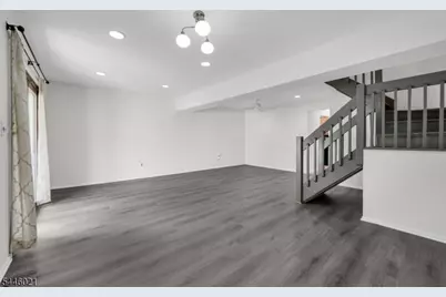 25 Driscoll Ct #1, North Brunswick Township, NJ 08902 - Photo 9