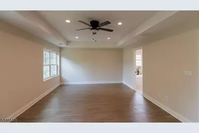 217 W 2nd Ave, Roselle, NJ 07203 - Photo 29
