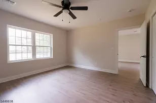 217 W 2nd Ave, Roselle, NJ 07203 - Photo 7