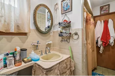 35 Longview St, West Orange Township, NJ 07052 - Photo 13