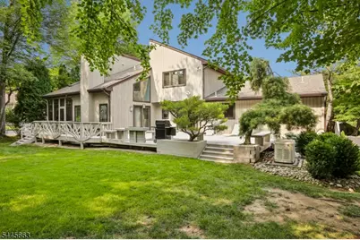 11 Maywood Ct, North Caldwell, NJ 07006 - Photo 3
