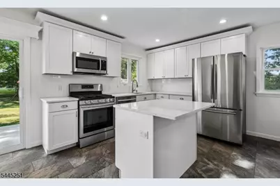 1 Berkshire St, Hanover Township, NJ 07981 - Photo 7