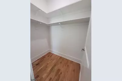 10 Marne St, Newark, NJ 07105 - Photo 1