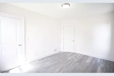 41 Grove St #1, Bloomfield, NJ 07003 - Photo 3