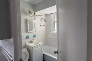 8 8th Ave, Hawthorne, NJ 07506 - Photo 15