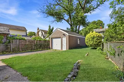 181 W Stearns St, Rahway, NJ 07065 - Photo 25