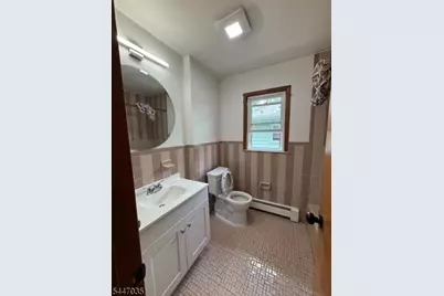 608 W 2nd Ave #2, Roselle, NJ 07203 - Photo 9