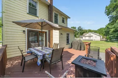 20 Lincoln Ave, Livingston, NJ 07039 - Photo 39