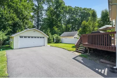 20 Lincoln Ave, Livingston, NJ 07039 - Photo 35