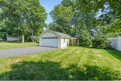 20 Lincoln Ave, Livingston, NJ 07039 - Photo 41
