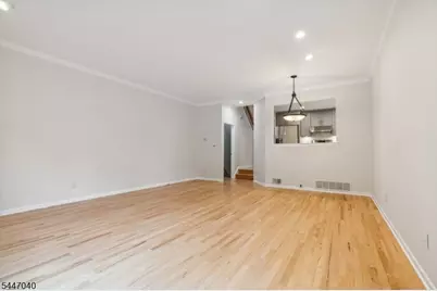 251 Plymouth Ct #251, Madison, NJ 07940 - Photo 9