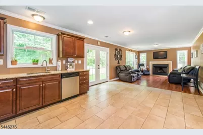 8 Spruce Dr, Green Township, NJ 07821 - Photo 5