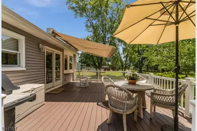526 Gregory Avenue, Bridgewater, NJ 08807 - Photo 27