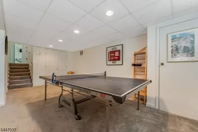 526 Gregory Avenue, Bridgewater, NJ 08807 - Photo 19