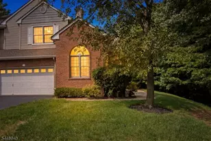 8 Clements Ct, Roseland, NJ 07068 - Photo 39