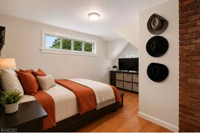 70 Elm St, Montclair, NJ 07042 - Photo 33