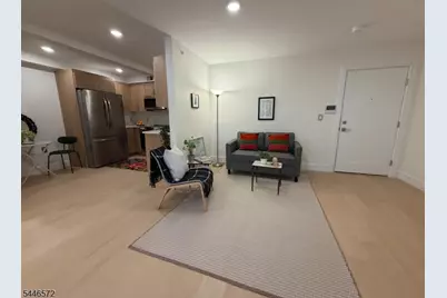 627 Valley Rd #E, Montclair, NJ 07043 - Photo 3